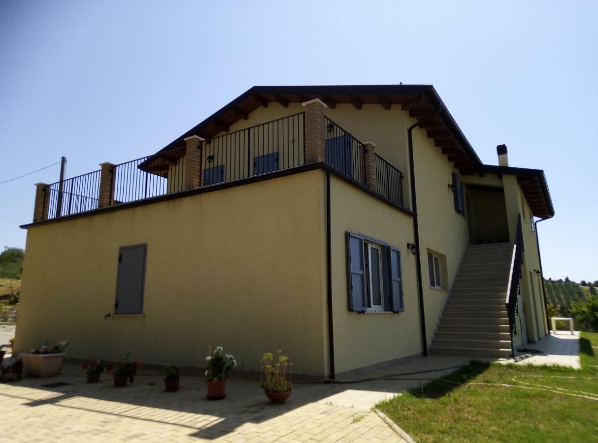 Agriturismo Terra Dei Falchi Castilenti エクステリア 写真